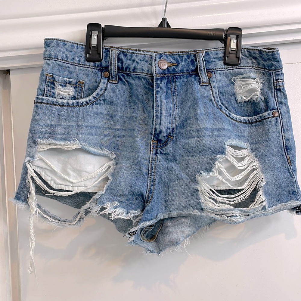 Sun & Shadow Distressed Denim Shorts 27